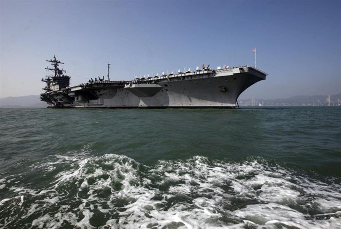 Portaaviones «Carl Vinson«