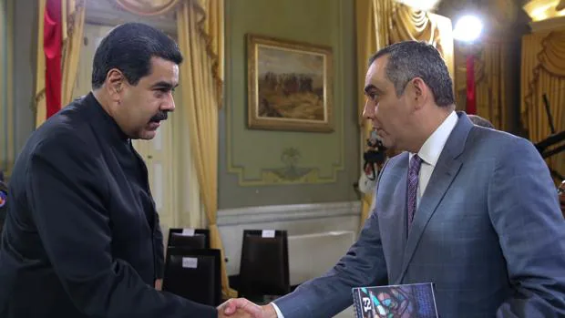 Nicolás Maduro junto a Maikel Moreno