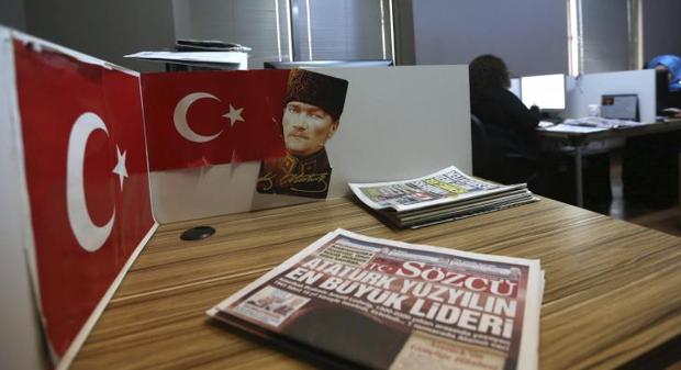 Redacción en Estambul de Sözcü el diario más vendido de Turquía que sufre el acoso del Gobierno de Erdogan