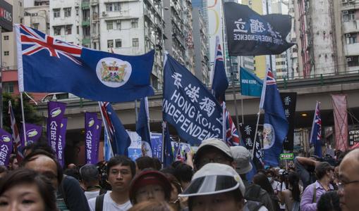 Banderas exhibidas durante las manifestaciones