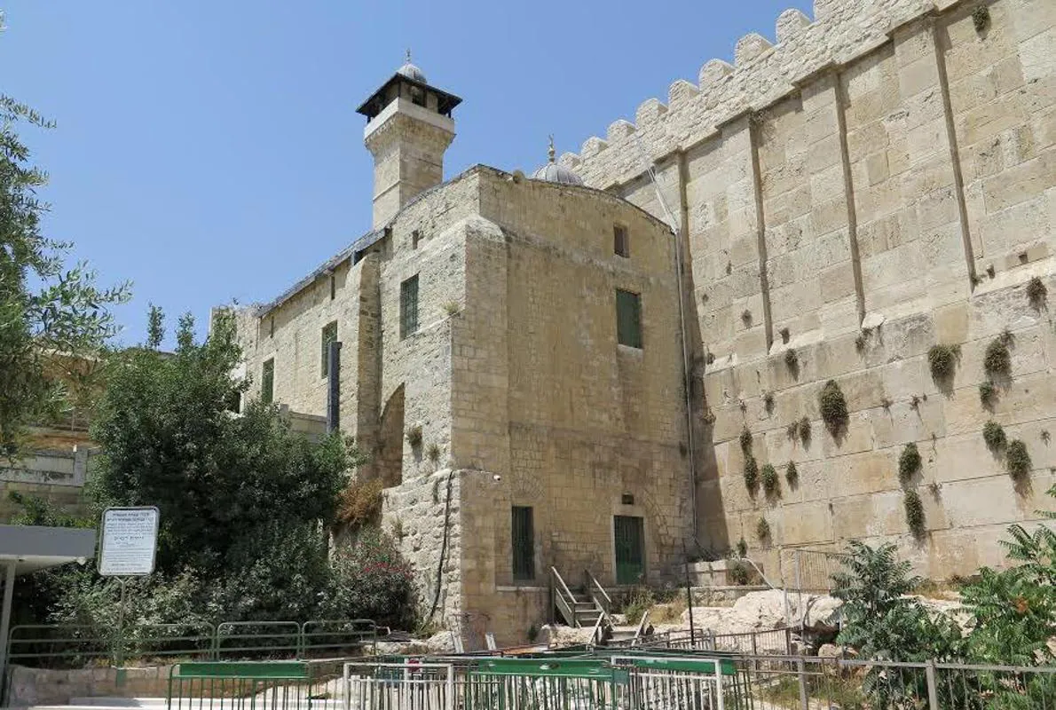 La Unesco declara la Tumba de los Patriarcas de Hebrón como patrimonio palestino de la Humanidad