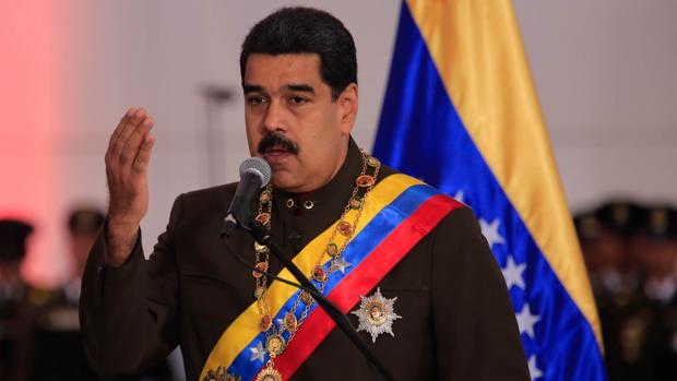 Maduro dice que el referéndum opositor es una «consulta interna» de partidos