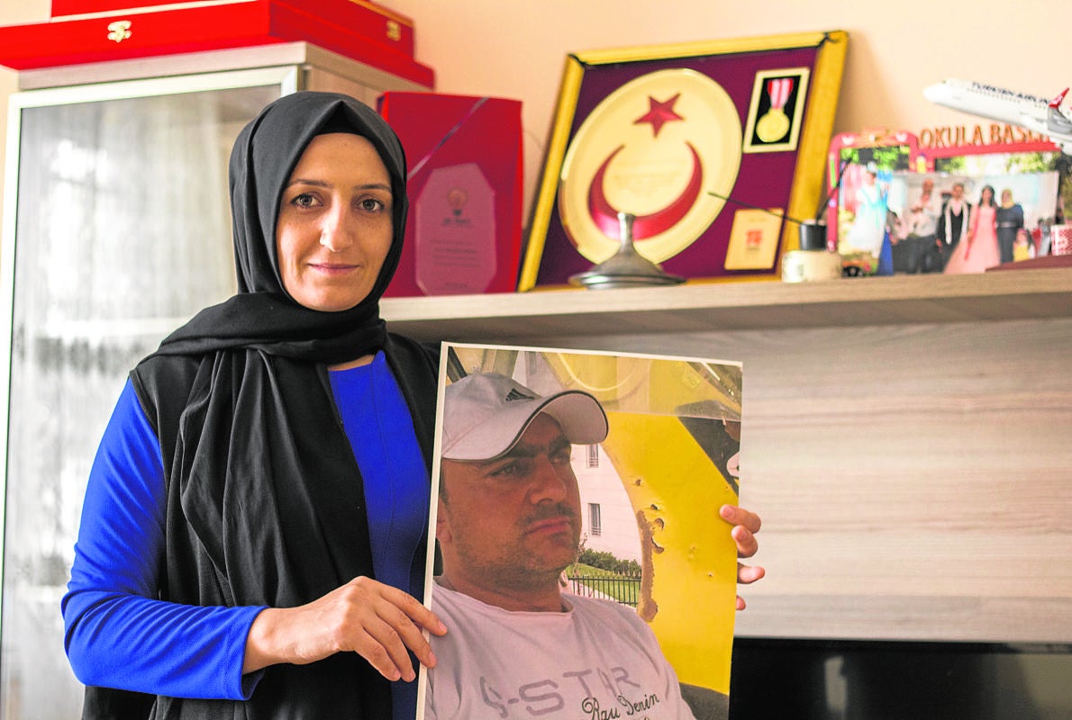 «El destino de mi marido era morir esa noche»