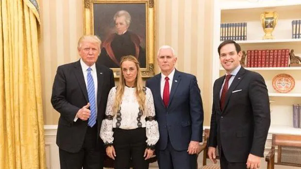 El presidente y vicepresidente de EE.UU., junto a Lilian Tintori y Marco Rubio