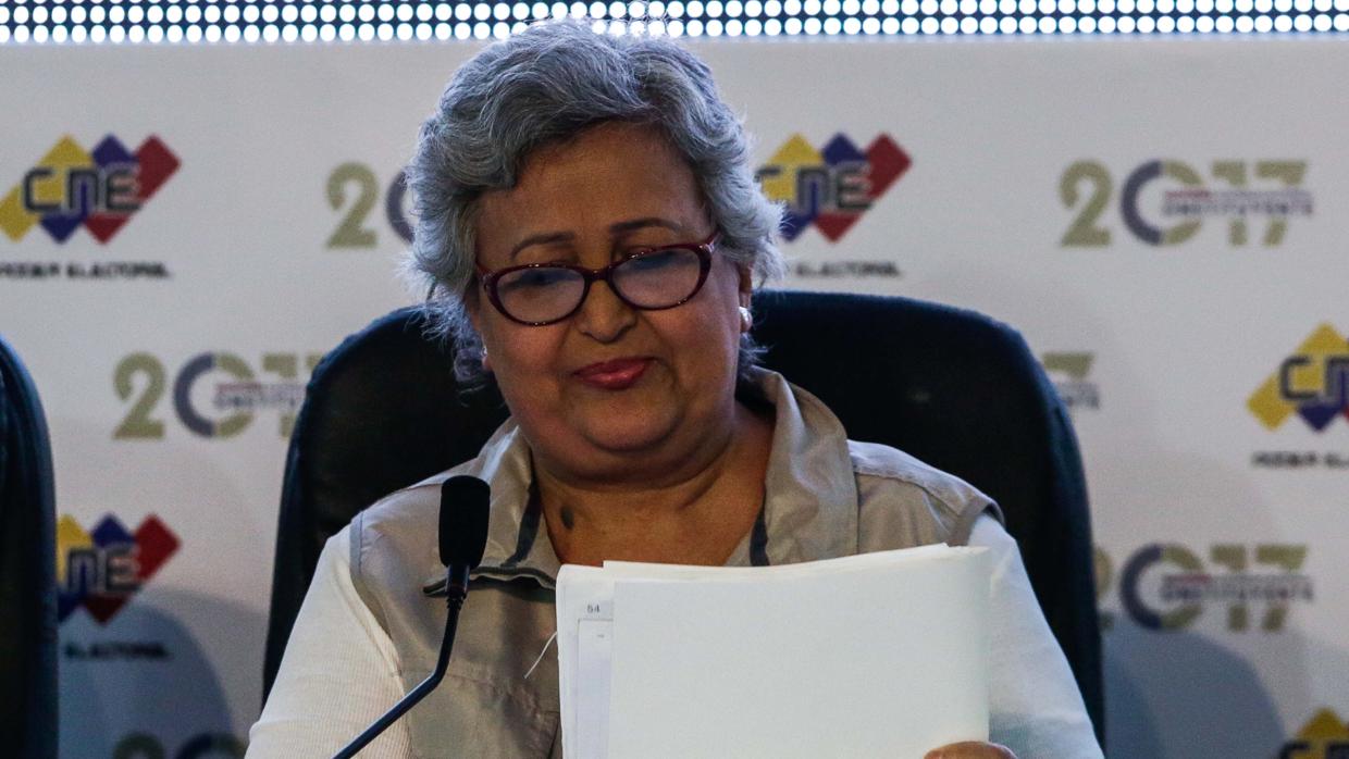 La presidenta del CNE, Tibisay Lucena, tras los comicios del pasado 31 de julio