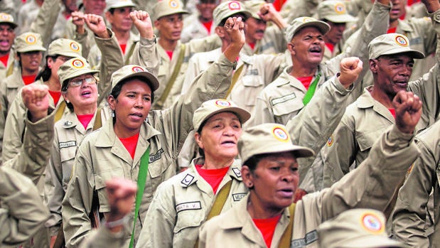 Un ejército con 2.000 generales, frente a los 900 de EE.UU.