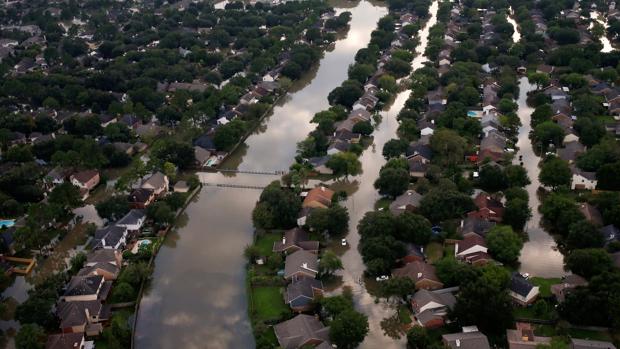 Dos explosiones en una planta química cerca de Houston tras el paso del Harvey