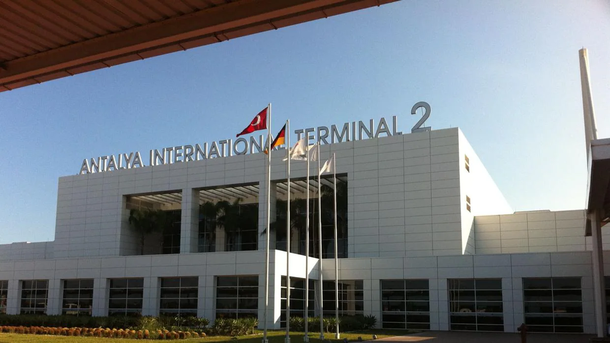 aeropuerto de Antalya