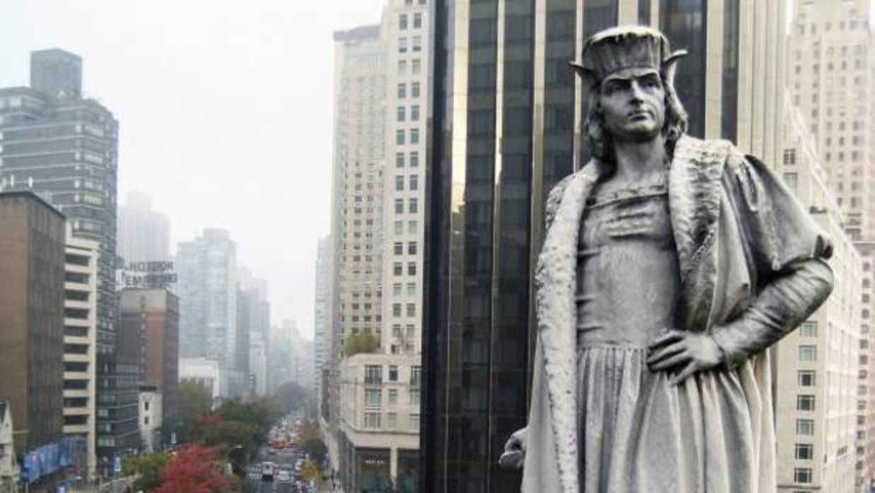 Monumento a Cristóbal Colón en el Columbus Circle de Nueva York
