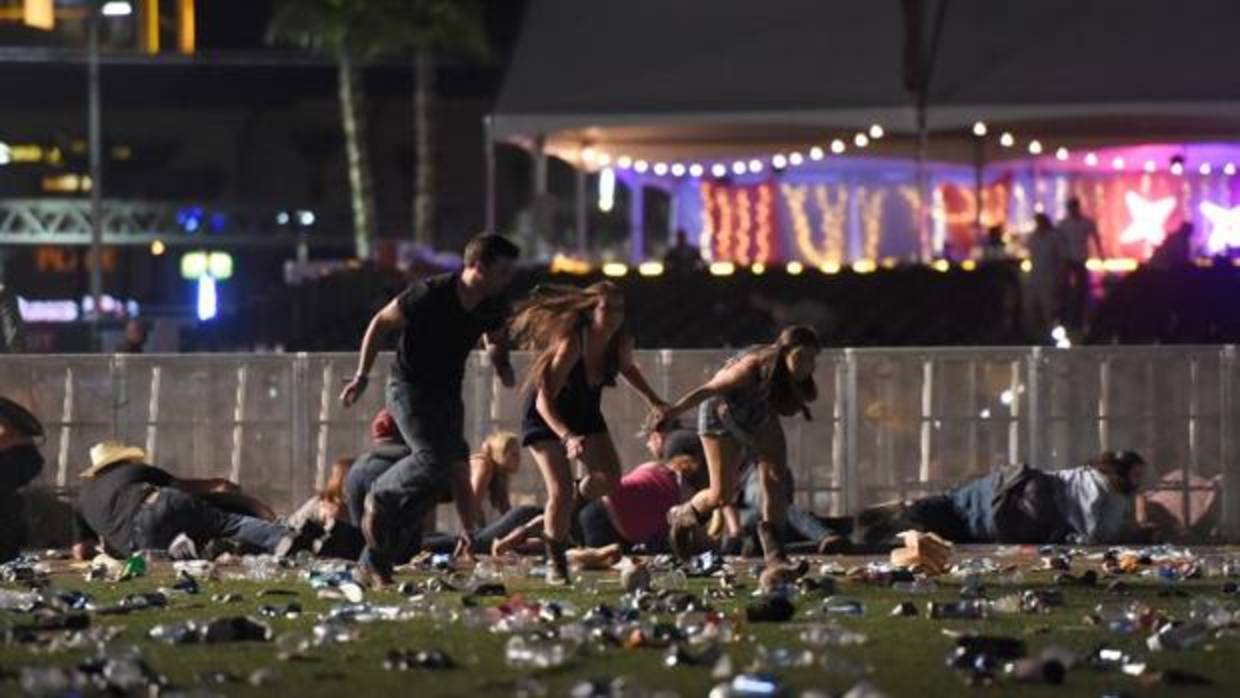 Imagen del tiroteo en Las Vegas, donde hay al menos dos víctimas mortales