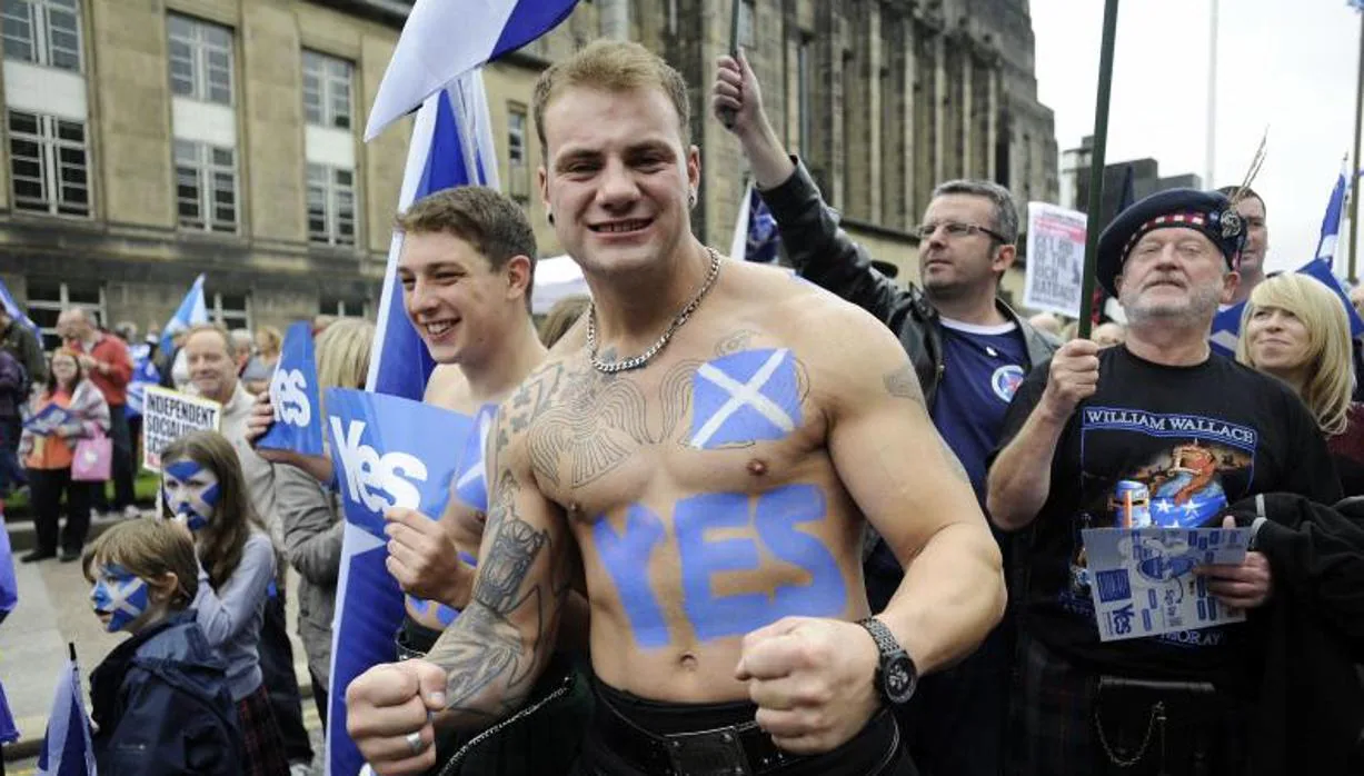 Independentistas escoceses se manifiestan en Edimburgo