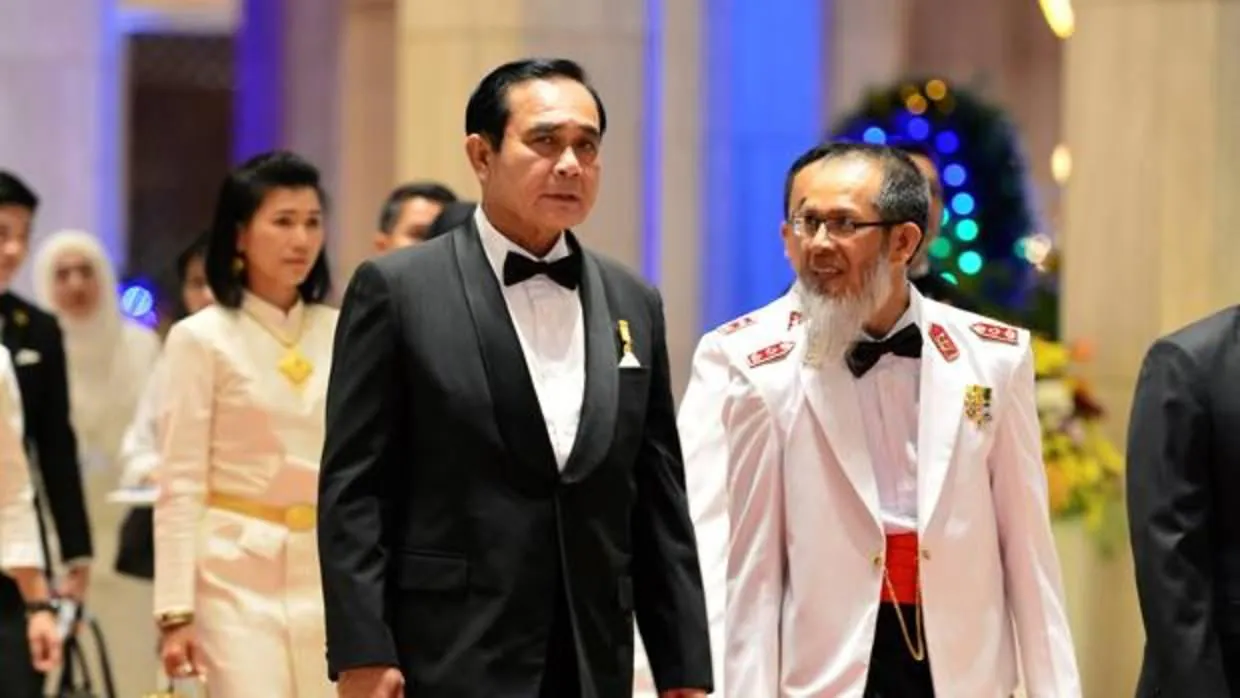 La junta militar de Tailandia anuncia elecciones para noviembre de 2018, cuatro años después del golpe