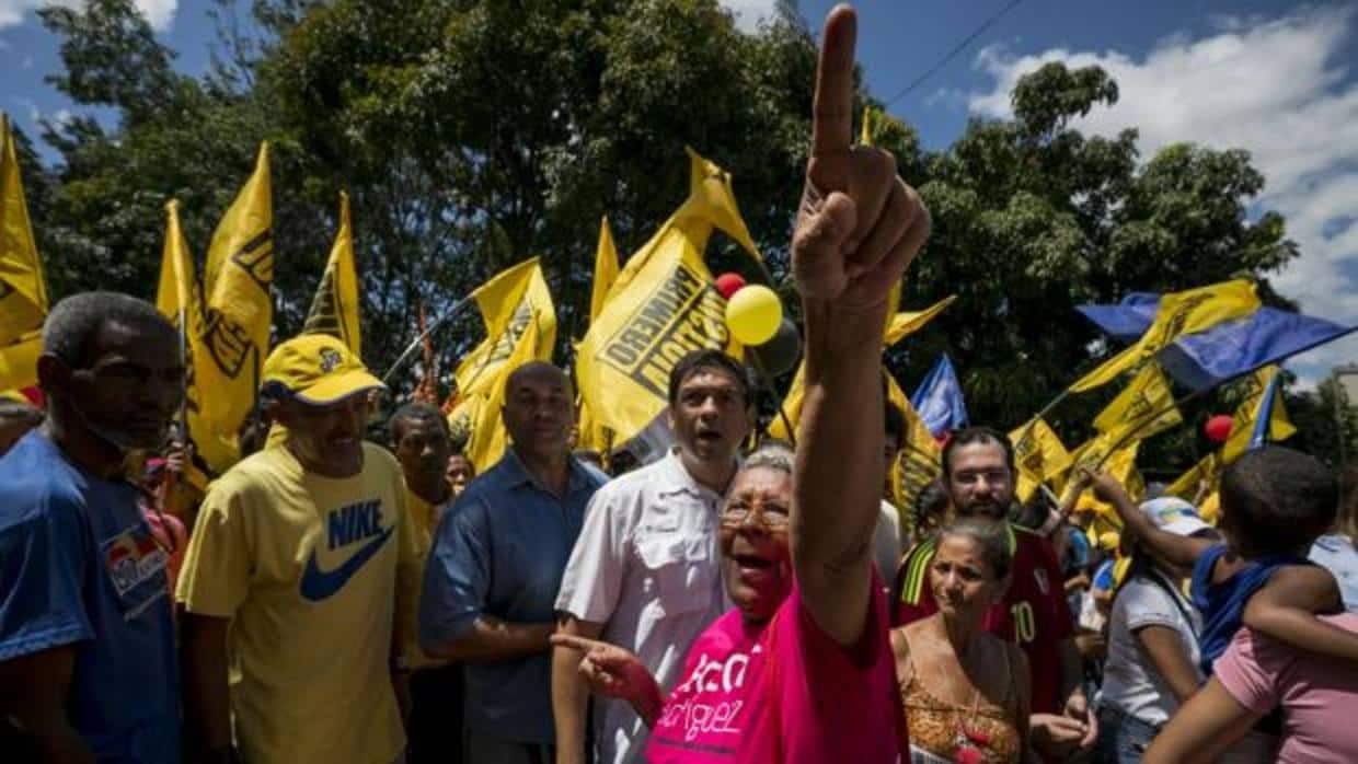 El candidato opositor a la gobernación del estado de Miranda, Carlos Ocariz, cierra campaña el pasado jueves