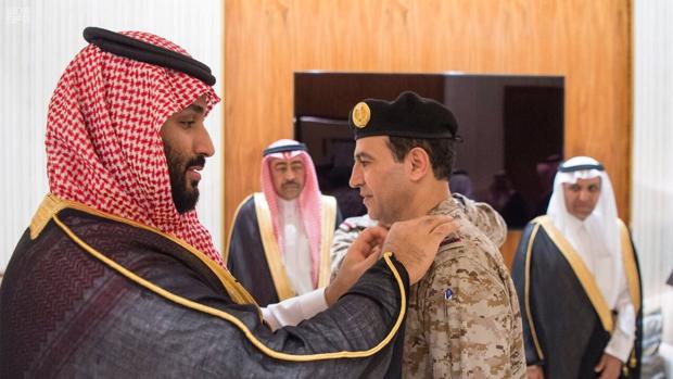 El heredero saudí advierte del peligro de una guerra generalizada con Irán