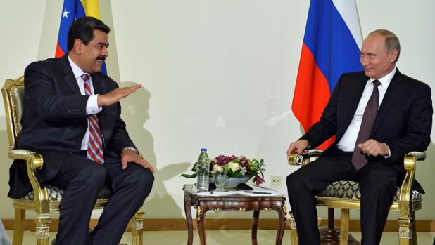 Rusia refuerza su alianza con el régimen de Maduro al refinanciar la deuda de Venezuela