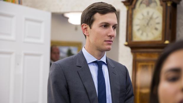 Los fiscales para la trama rusa interrogan a Jared Kushner, el yerno de Trump