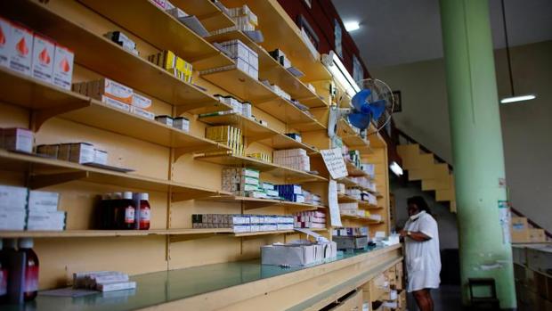 El régimen de Cuba admite una escasez de medicinas por falta de efectivo e impagos