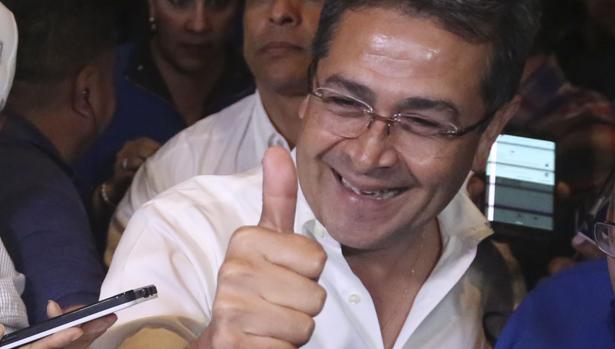 Hernández, ganador de las presidenciales de Honduras entre acusaciones de fraude