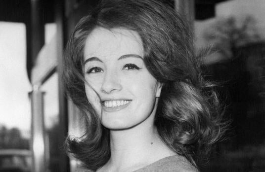 Muere Christine Keeler, la modelo que puso en peligro al Gobierno británico