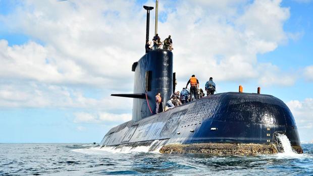 Argentina destituye al jefe de la Armada tras la pérdida del submarino ARA San Juan