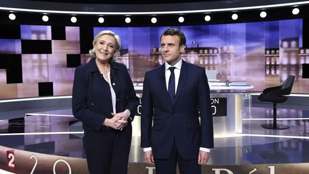Marine Le Pen se propone cambiar de nombre al Frente Nacional, partido fundado por su padre