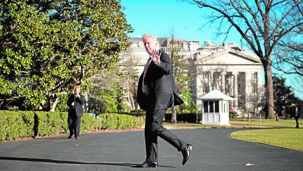 Trump intenta sacudirse el estigma de «racista» en el Día de Luther King