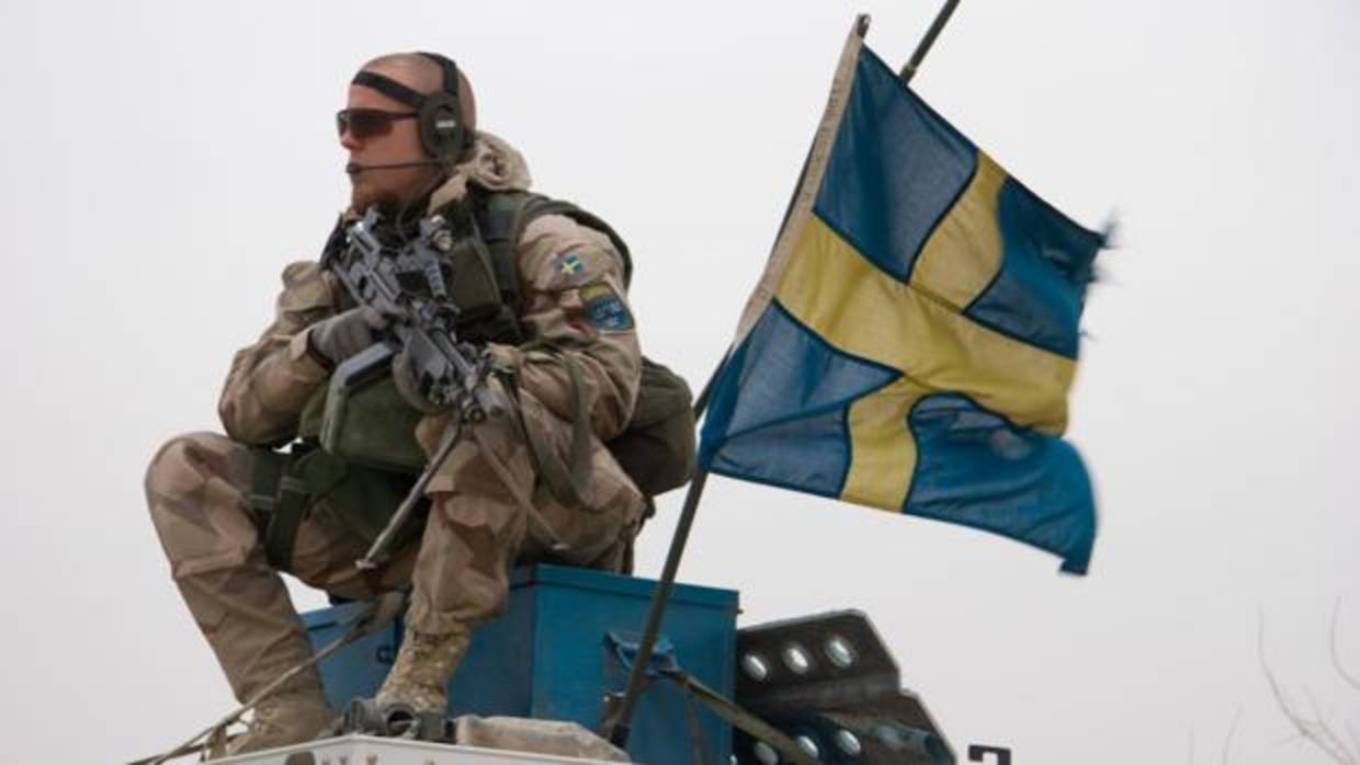 Un militar sueco en unas maniobras