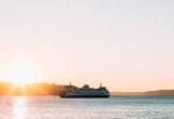 Desaparece un ferry con unas 50 personas a bordo en el Pacífico