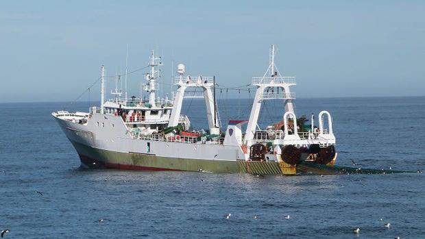 Argentina captura un pesquero español con 320 toneladas de pescado fresco