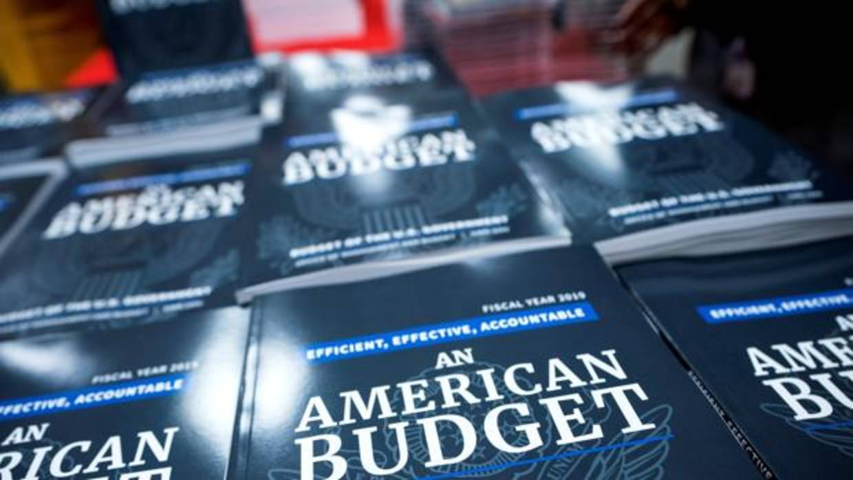 El presupuesto oficial para 2019, en una librería de Washington