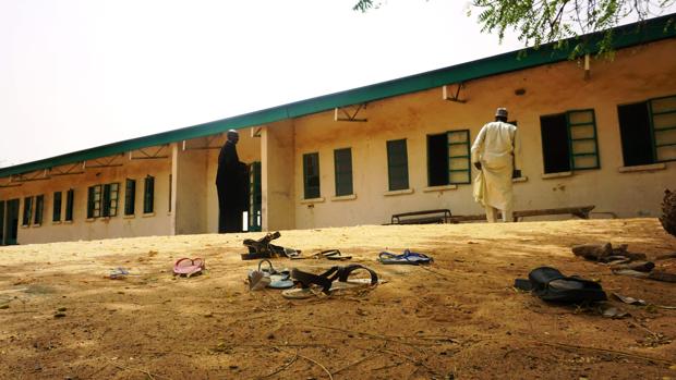 «Desastre nacional» en Nigeria: Boko Haram vuelve a secuestrar a 110 niñas