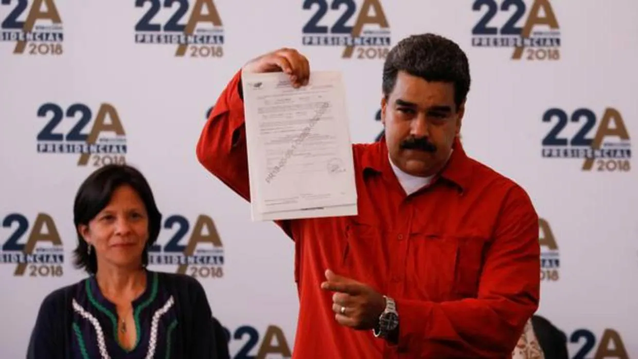 El presidente de Venezuela, Nicolás Maduro, este martes al registrar su candidatura a la reelección