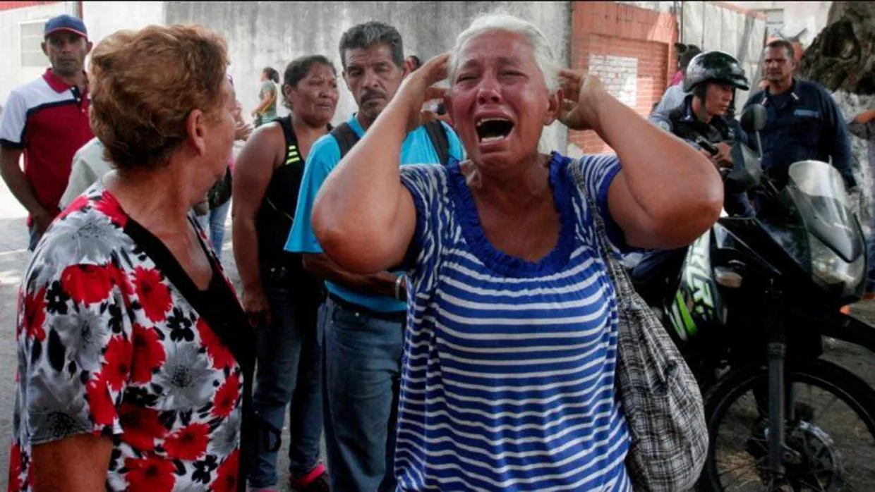 Venezolanos, tras conocer la noticia del motín