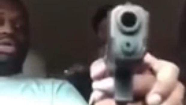 Un hombre emite en directo en las redes sociales cómo le disparan en la cabeza en Texas