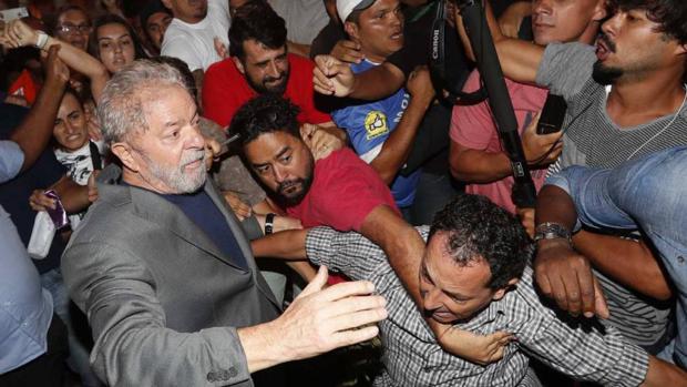 El encarcelamiento de Lula entierra el «milagro brasileño»