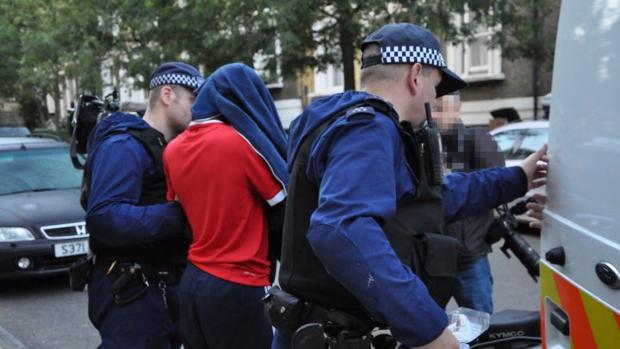 Las bandas callejeras convierten a Londres en la capital del crimen