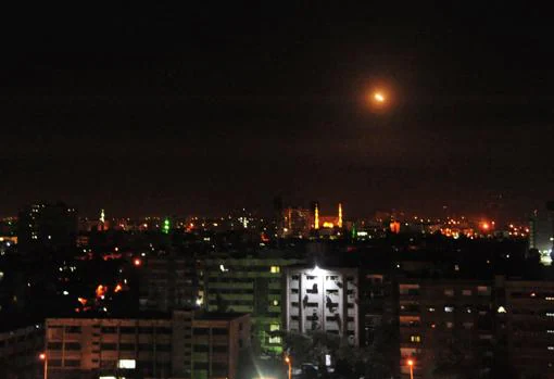 Explosión sobre los cielos de Damasco