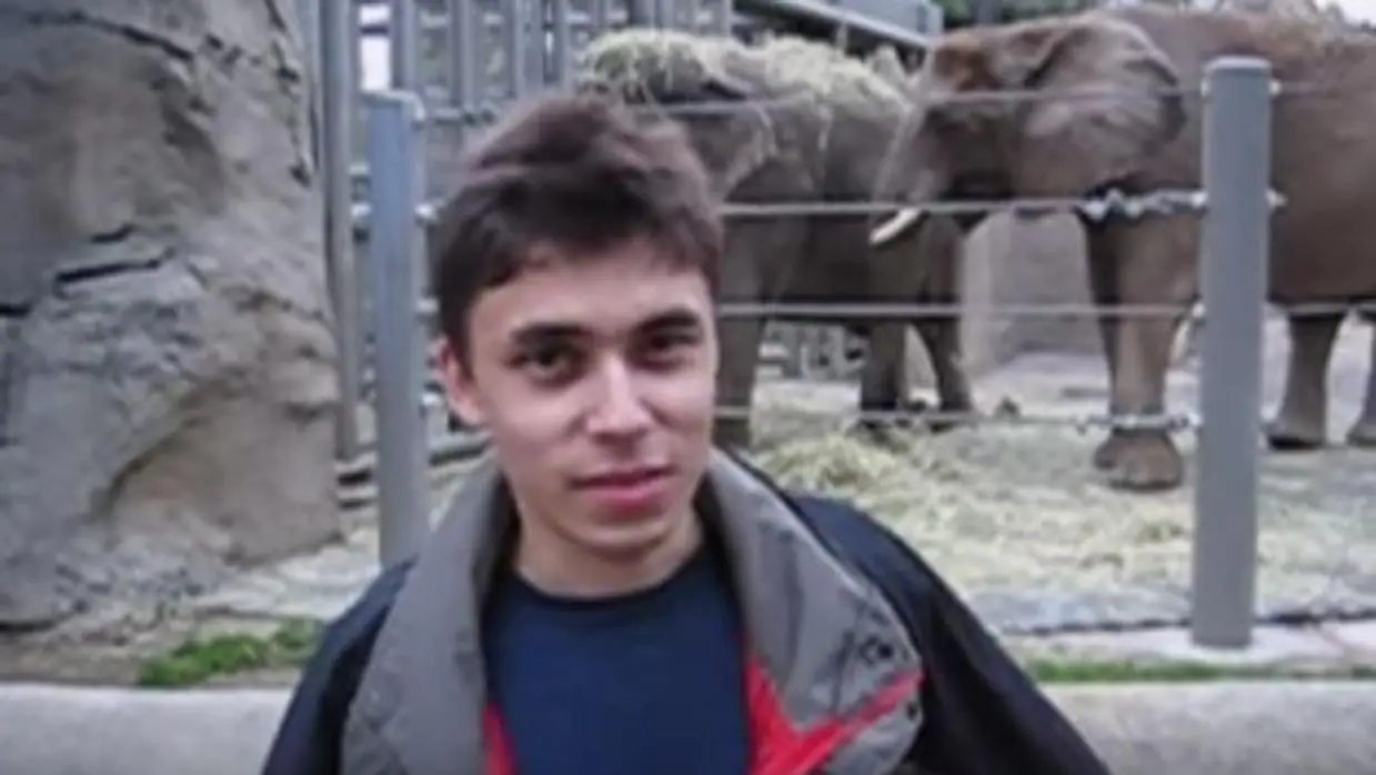 Captura de pantalla del video de Karim en el Zoológico de San Deigo