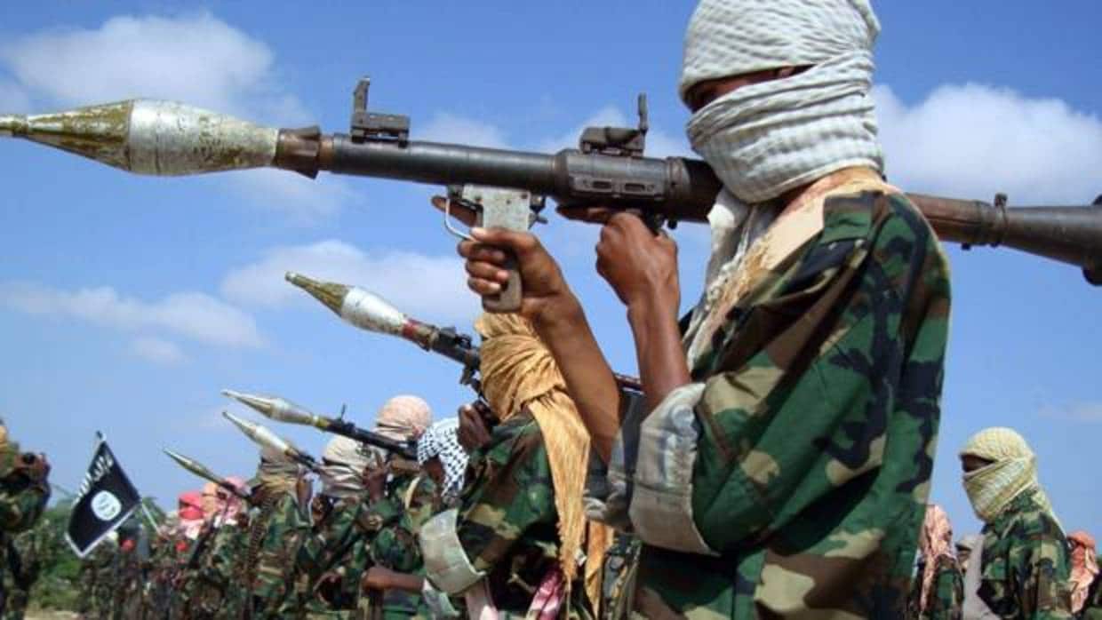 Yihadistas lapidan a una mujer acusada de casarse con once hombres en Somalia