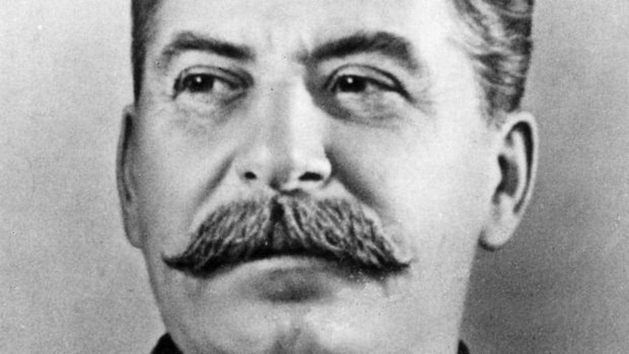 Cinco chistes con los que los ciudadanos soviéticos se reían de Stalin o Breznev en la URSS