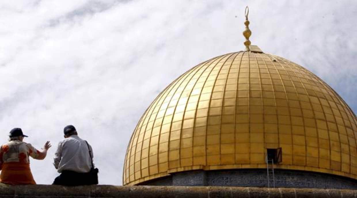 El Domo de la Roca en la Explanada de las Mezquitas de Jerusalén