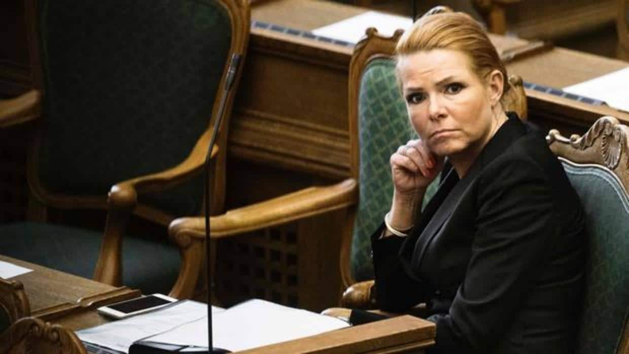 La ministra danesa de Inmigración e Integración, Inger Stojberg