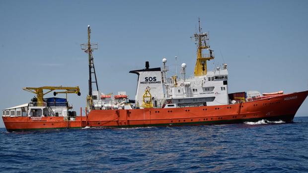 La ONG del Aquarius: «Si no rescatamos a los inmigrantes, simplemente habrá más muertos»