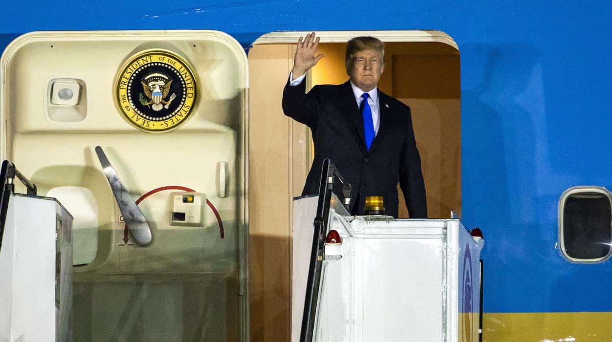El presidente de Estados Unidos, Donald Trump, a su llegada a Singapur