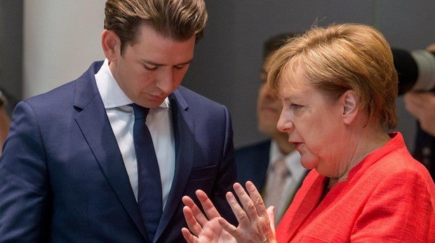 Austria prepara la «protección» de su frontera sur tras el acuerdo sobre inmigración en Alemania