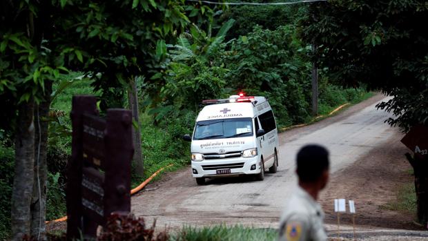 Cronología de los 12 niños y el entrenador atrapados en una cueva tailandesa