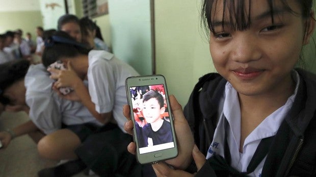 Los jóvenes rescatados de una cueva en Tailandia han perdido dos kilos de peso