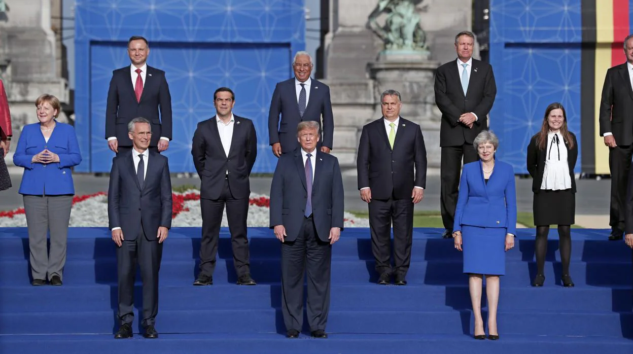 Los jefes de los estados miembros de la OTAN en Bruselas, durante la cumbre