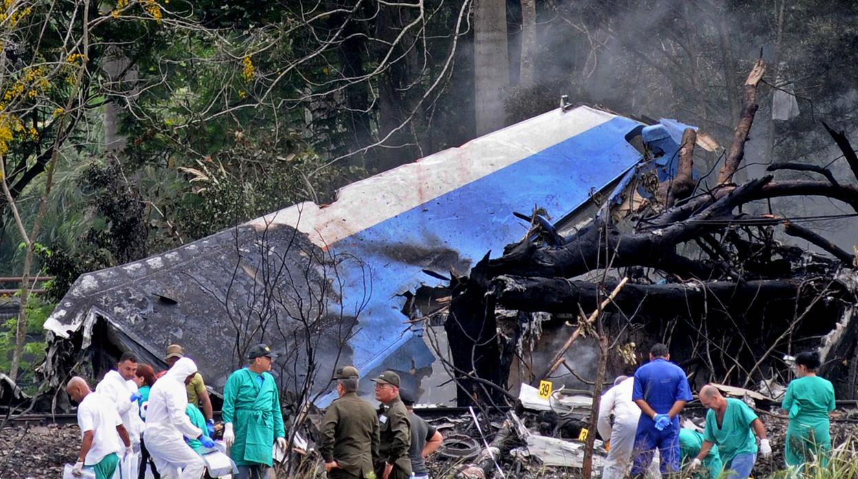 Imagen del avión siniestrado, pocos minutos después de despegar de La Habana