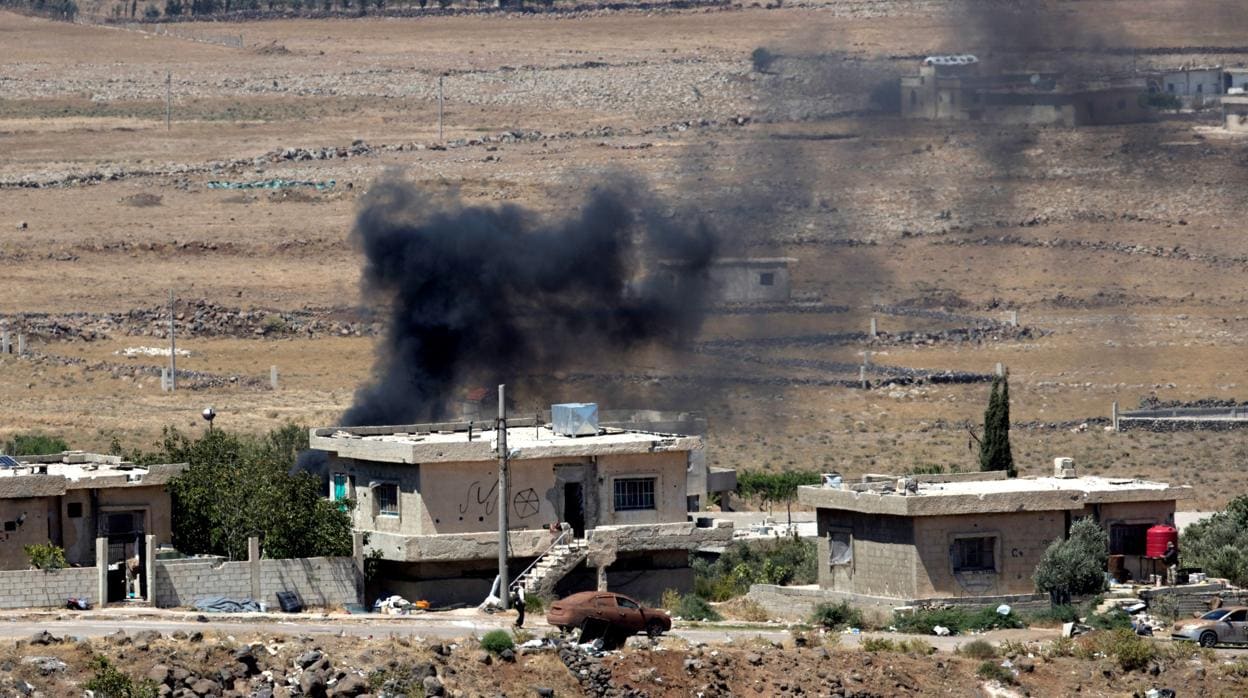 Mueren 26 civiles en bombardeos del ejército sirio y ruso en sur de Siria
